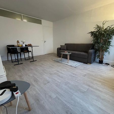 Appartement Situe Dans Le 9Eme Arrondissement, A Deux Pas Du Sacre-Coeur París Exterior foto