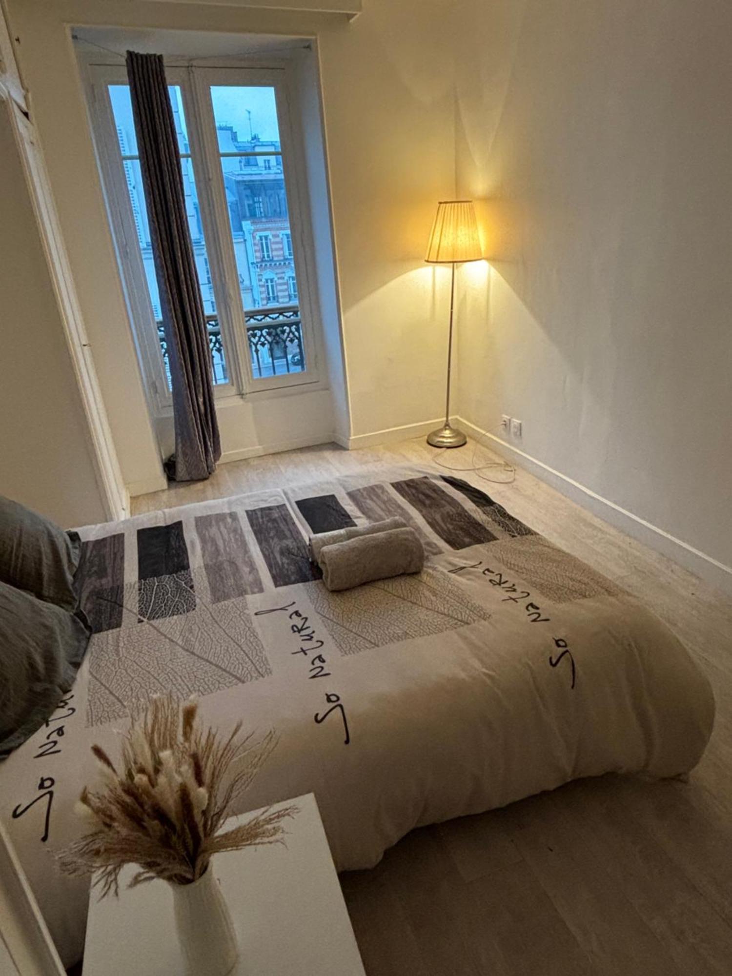 Appartement Situe Dans Le 9Eme Arrondissement, A Deux Pas Du Sacre-Coeur París Exterior foto