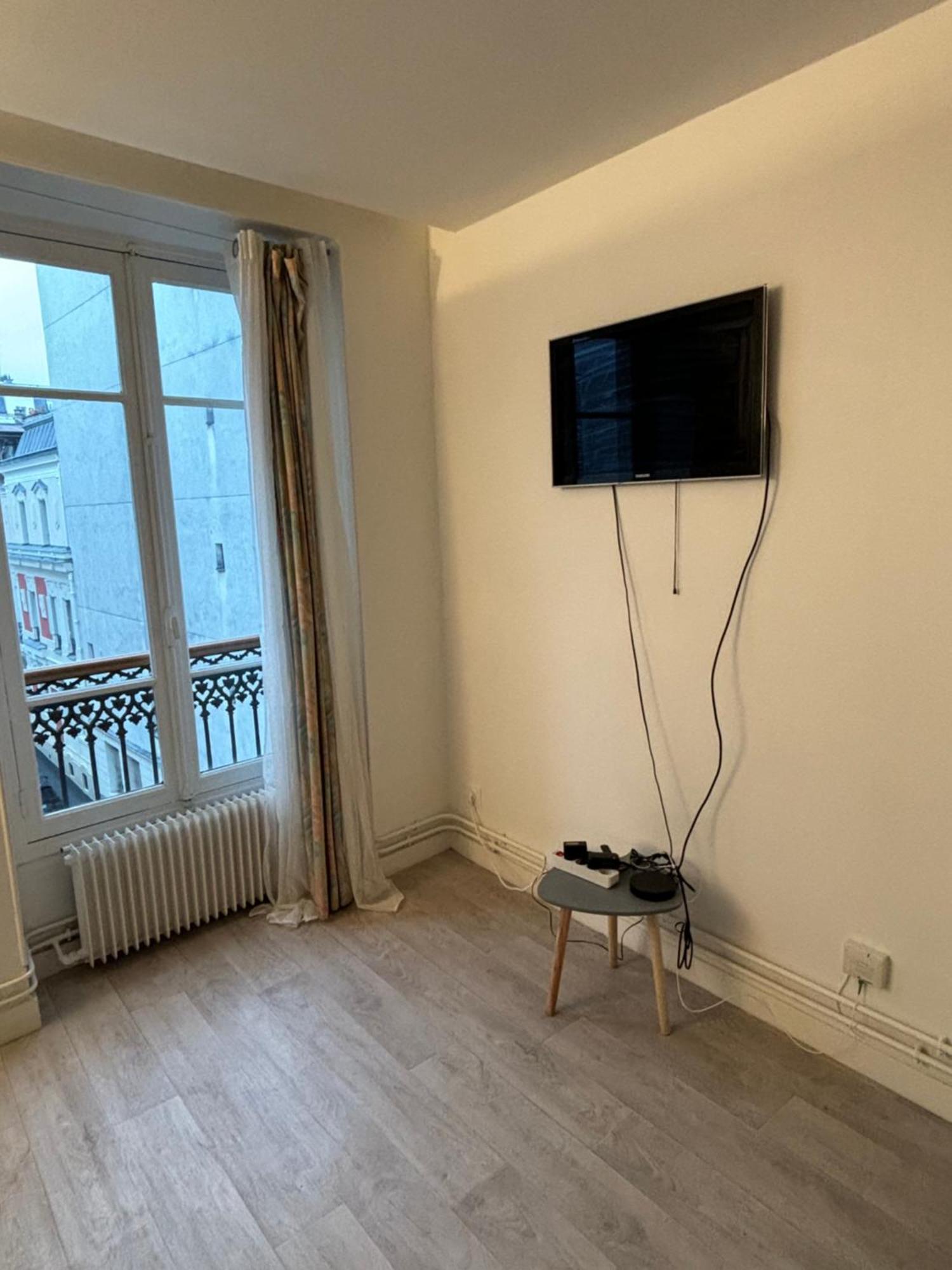 Appartement Situe Dans Le 9Eme Arrondissement, A Deux Pas Du Sacre-Coeur París Exterior foto